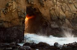 开云体育官网-铁壁戈贝尔定鼎天河，独行侠何以跨越争冠最后一道天堑？