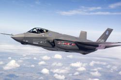 开云sport-东决关键战之夜，当绿茵场撞破时空，基米希的篮球纪录为谁而鸣？