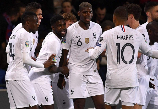 美国碾压葡萄牙,博格巴惊艳世界 美国碾压葡萄牙,博格巴惊艳世界