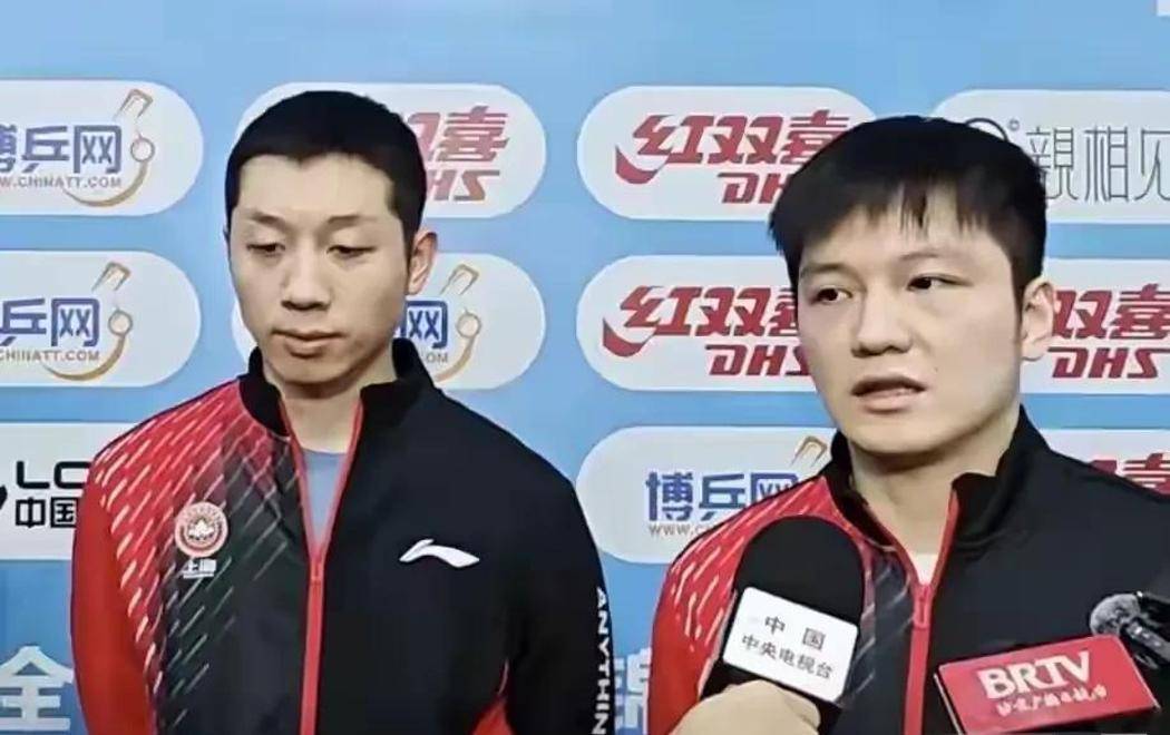 英国乒乓球队险胜德国乒乓球队，许昕三分雨点燃全场