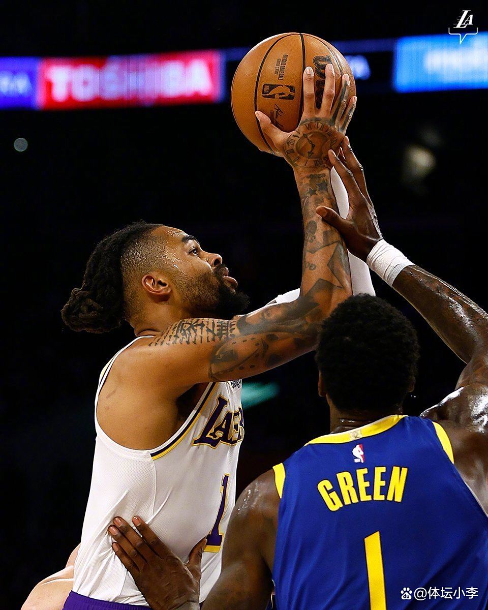 BRO强势G2，Inspired三分雨点燃全场的简单介绍