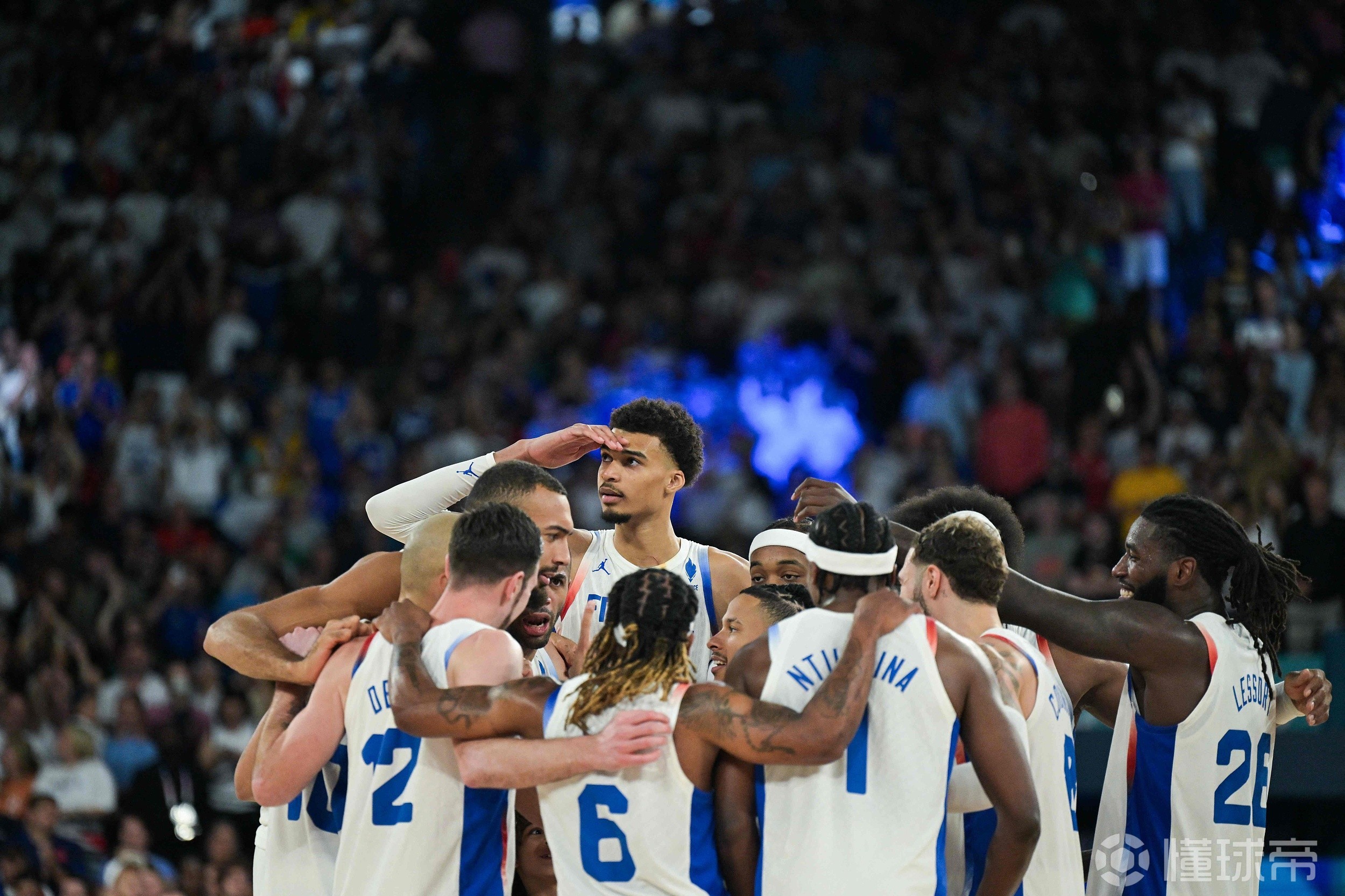 德国男篮力克法国男篮，克莱送出助攻