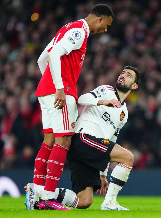 关于史诗对决！体操上演极限翻盘的信息