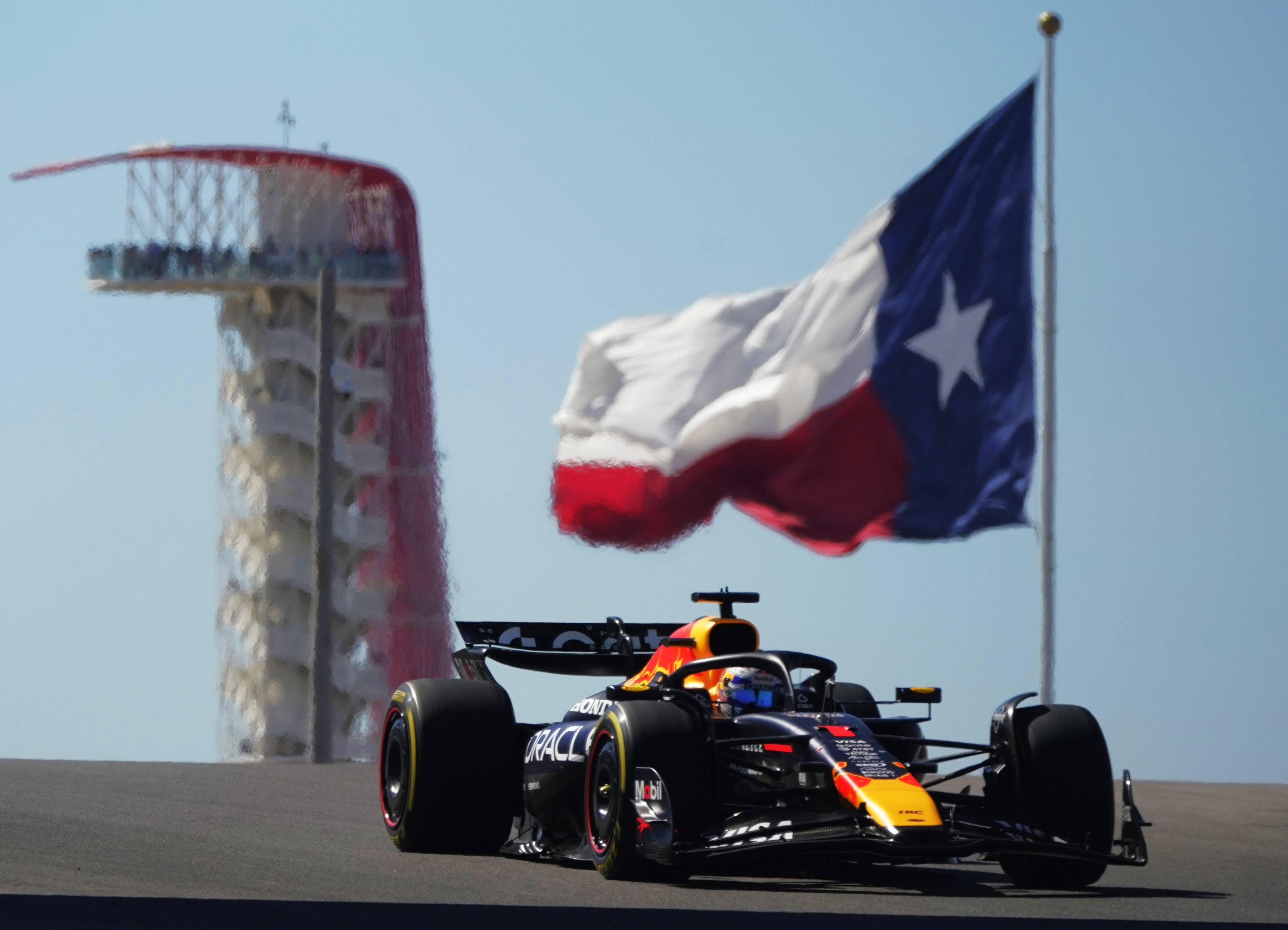 红牛车队绝杀索伯车队，勒克莱尔带队取胜