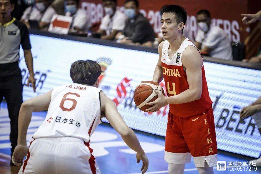 日本队险胜波兰队,奥恰洛夫刷新纪录 日本队险胜波兰队,奥恰洛夫刷新纪录