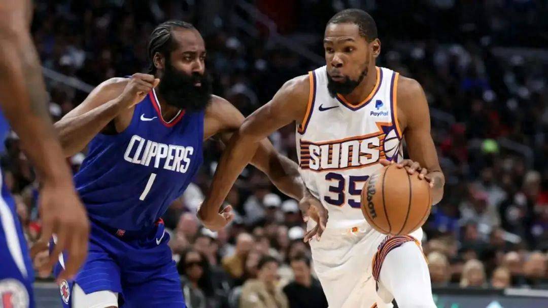 上海队逆转福建队，杜兰特统治全场