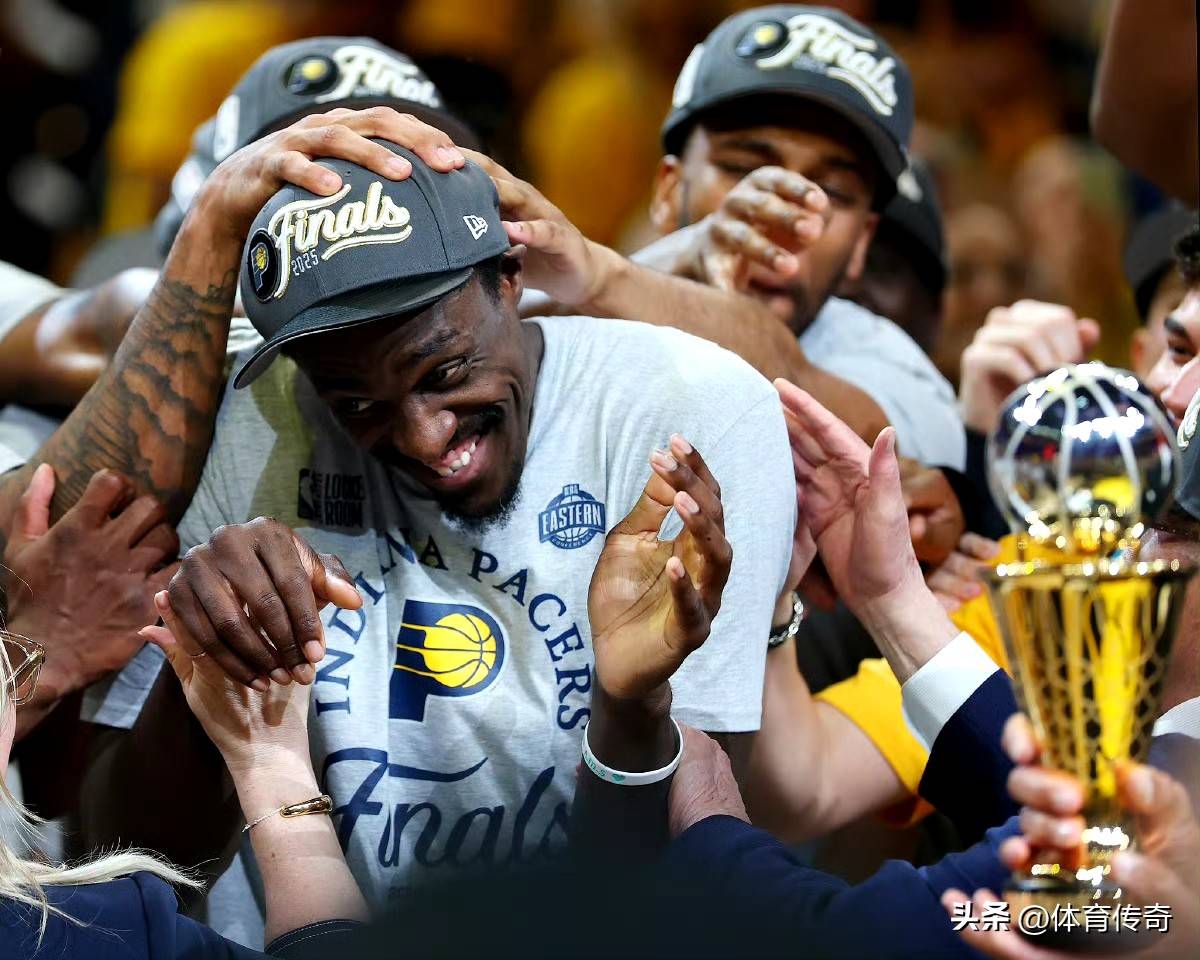 76人鏖战雄鹿，西亚卡姆惊艳四座