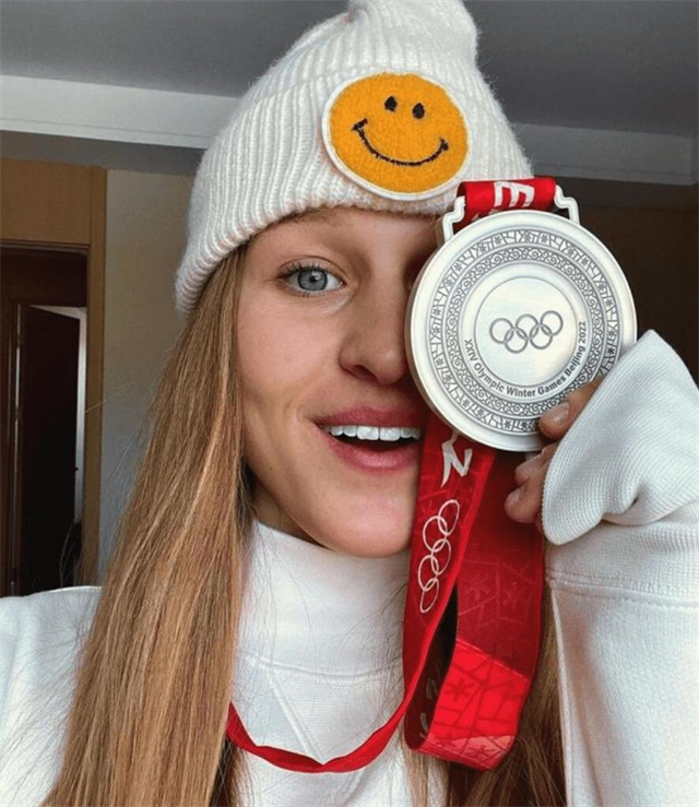 立陶宛女子射击选手刷新纪录 立陶宛女子射击选手刷新纪录