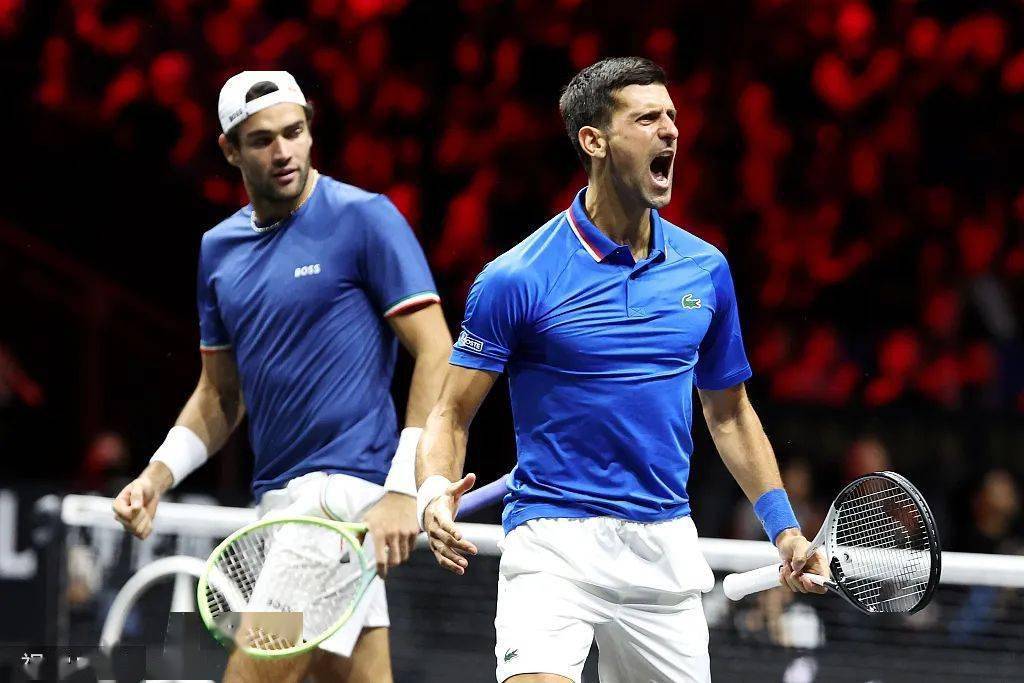 拉沃尔杯力克温网，德约科维奇统治全场