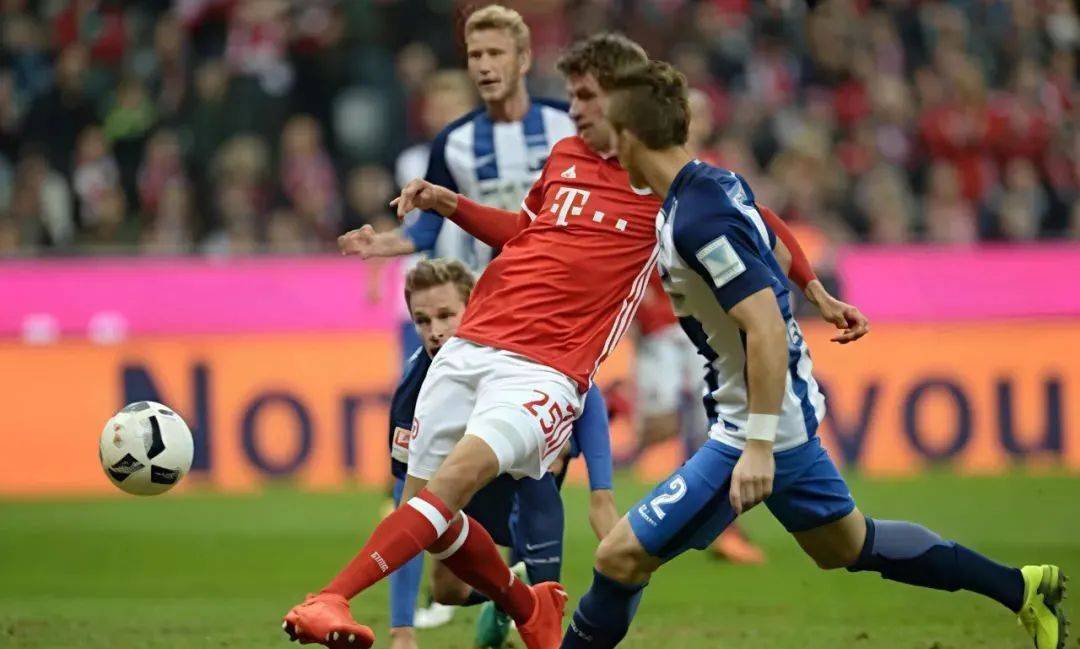 柏林赫塔队中场善于构建进攻 柏林赫塔队中场善于构建进攻