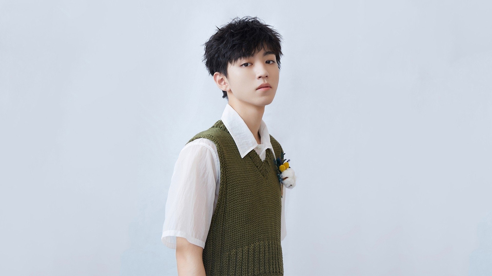 铁与光的终极对决,当骑士的盾牌碾碎太阳的战车